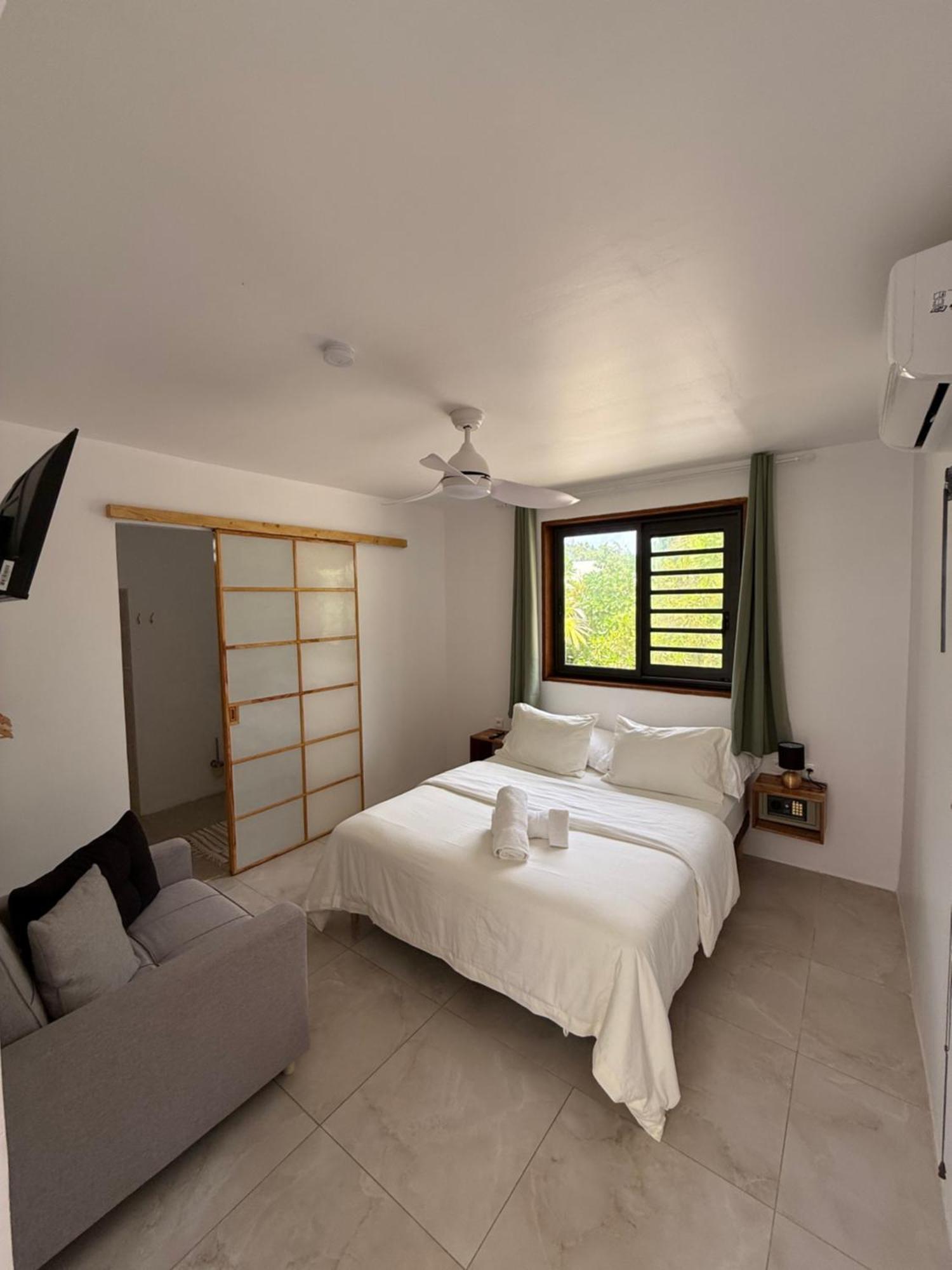 Moorea Chill And Beach Lodge Teavaro Exterior photo